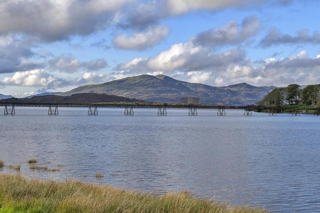 Finest Retreats - Mountain View Vila Trawsfynydd Exterior foto